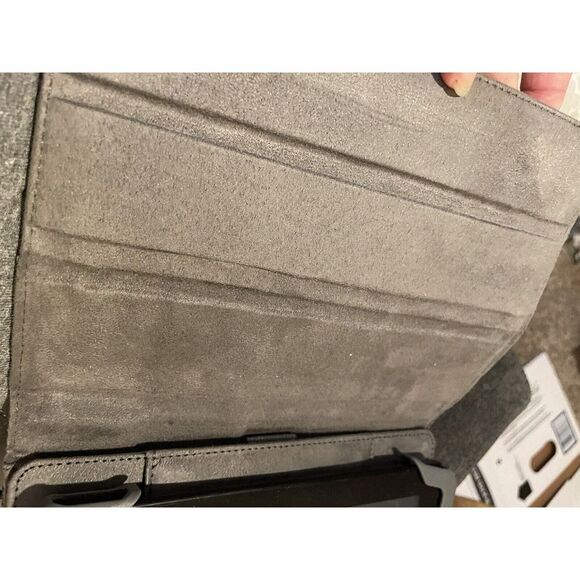 Nextbook Tablet Next7p12-8g With Purple Case-(Tested Works) - Picture 8 of 11